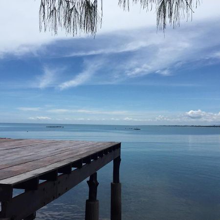 Issara Beach Resort Sichon Eksteriør bilde