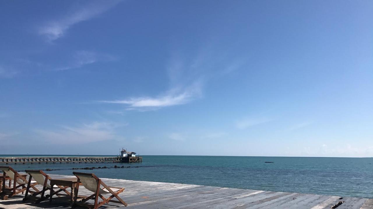 Issara Beach Resort Sichon Eksteriør bilde